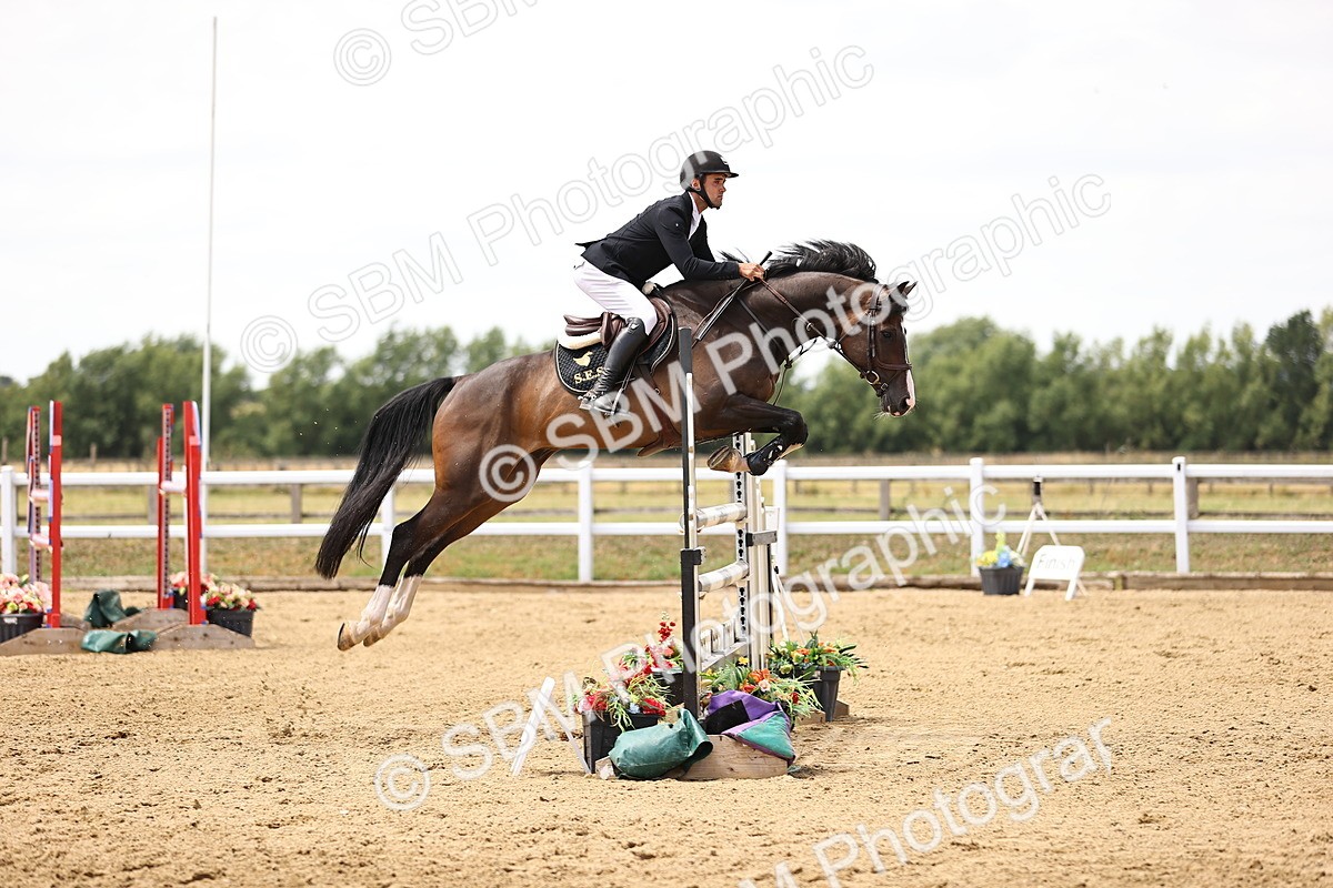 SBM_010594 - Class 9 - Senior Foxhunter - 1.20m Open