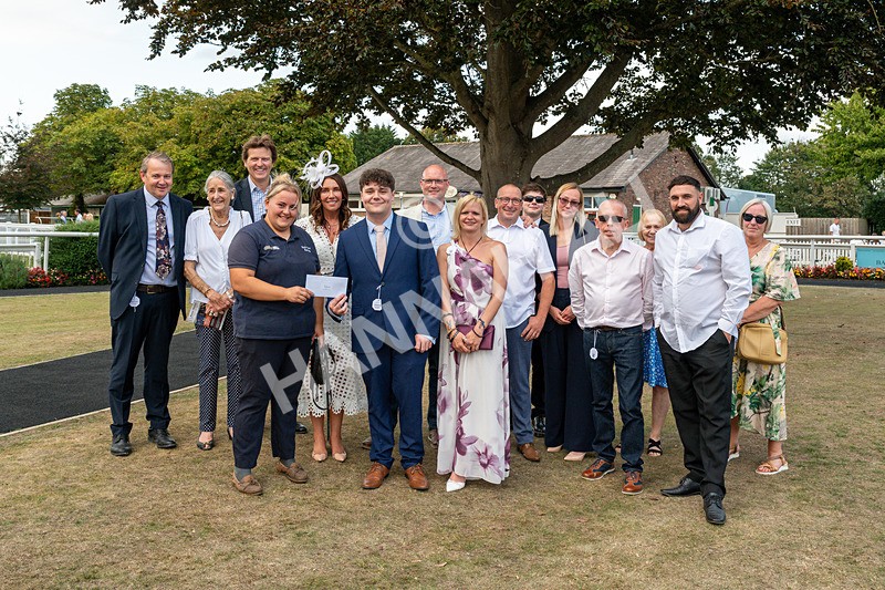 150825-Race 3-South Parade-8676 - Race 3