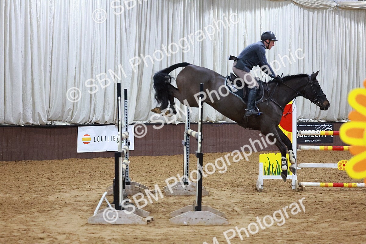 SBM_002578 - Class 5 - Senior Foxhunter 1.20m