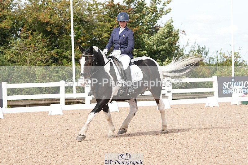 250906-121736-02289 - 082-Samantha.FussellDai.The.Pied