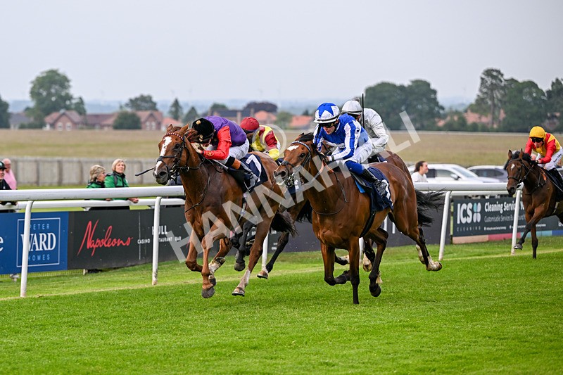 160626-Race 2-Lorcas Waltz-3834 - Race 2 19.00pm Connexin Ultrafast Maiden Stakes