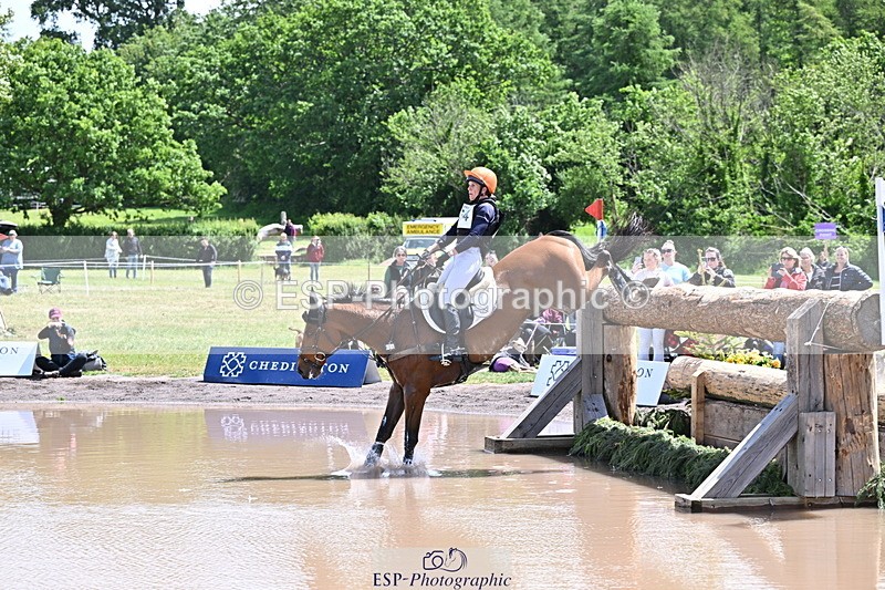 250525A-131303-16186 - D-464-Alexandra.McAlpine-GLOBAL.VICTORY