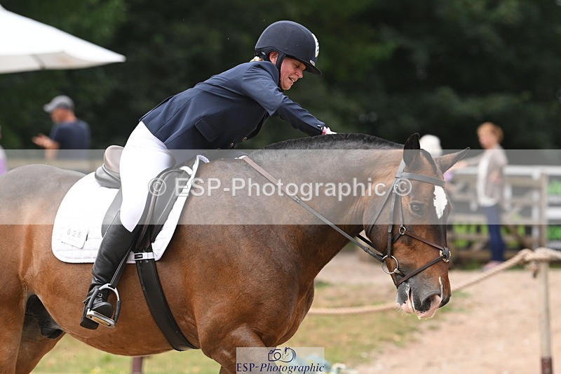 250719A-120555-04609 - 026-Carol.Quantrill-Cormoy.Lad