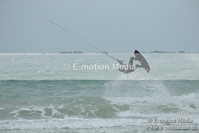 KS 300313-15 - Kite Surfing