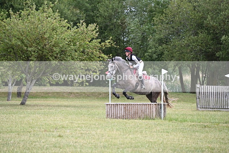 WJ6_6599 - 60cm XC Time 10:17 to 10:49