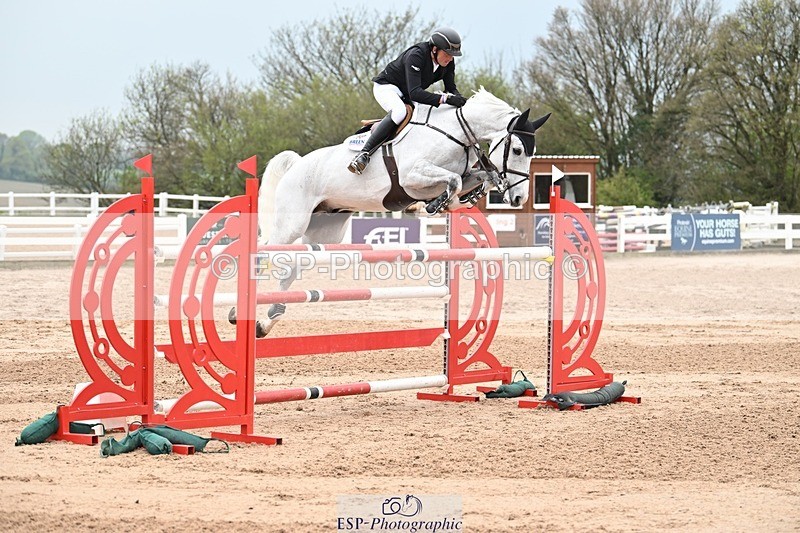 250424-133008-04584 - Cls 5 - 2 Star Medium Tour