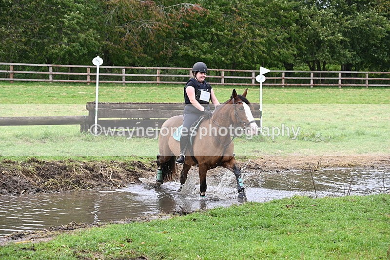 WJ6_5033 - Time at Photographer 12:17 to 12:30