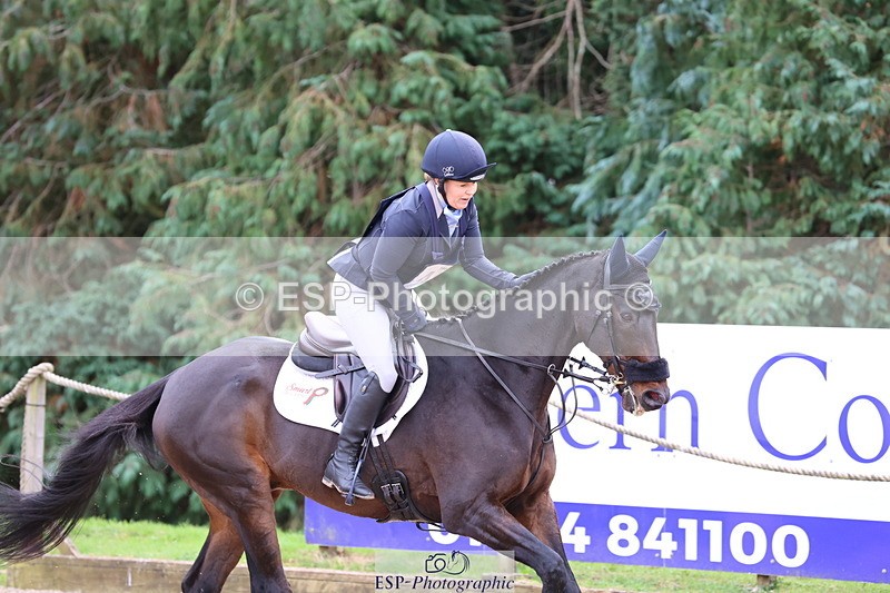 251026A-122359-24656 - F-452-Suzy.Stoneman