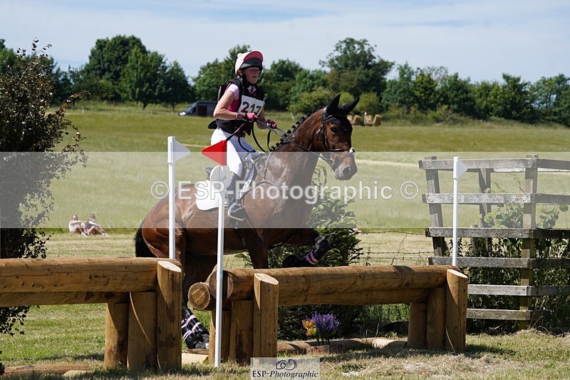 240629X-145418-3326 - 217-Catherine_Van_Randwyck-BALLYLENNON_SAMBUCA