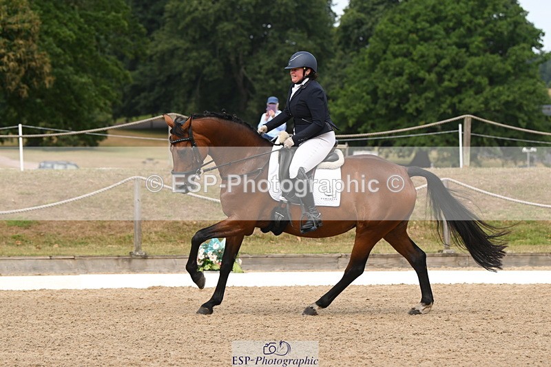 250719A-105255-04086 - 134-Carly.Moore-Taylors.Park.De'.Debutant