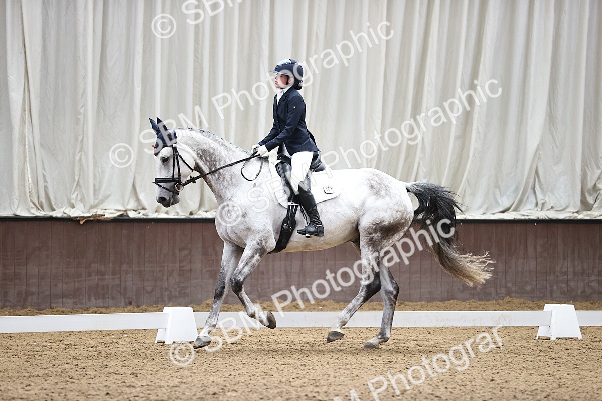 SBM_000965 - Novice 4 Warm Up