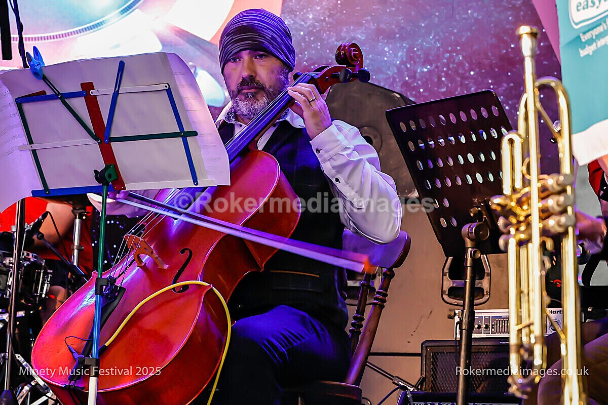 SATURDAY-16 - MINETY 2025