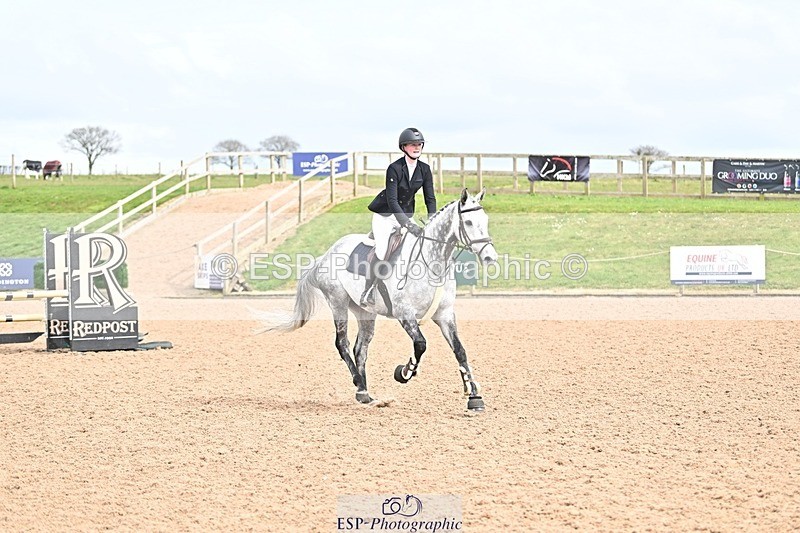 250322-124429-00992 - SJ 90cm (Novice 2) and Presentations