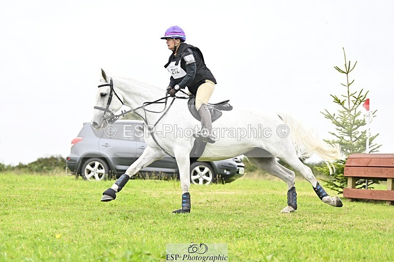 240831A-152548-04515 - 212-Kay.Webb-KILCAVAN.CLOVER