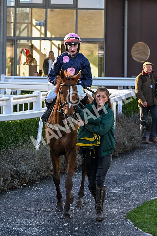 211125-Race 3-Heather Honey-7327 - Race 3