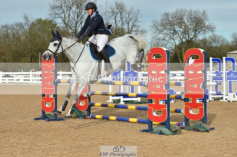 231111A-131624-02091 - Cls 12 Newcomers & 1.10m Open