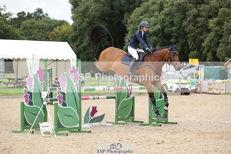 240817-154945-02399 - 06A Snr Fox 1.20m open