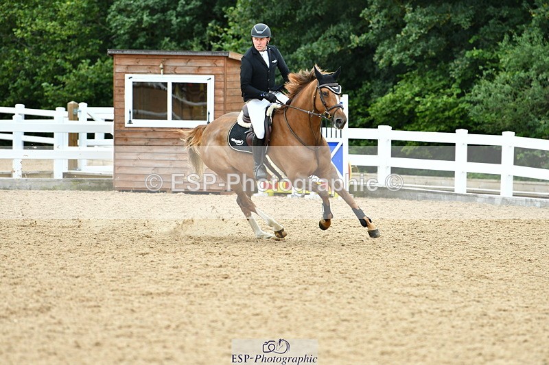 230721A-141603-06819 - Cls 22, 1 Star Gold 1.30m