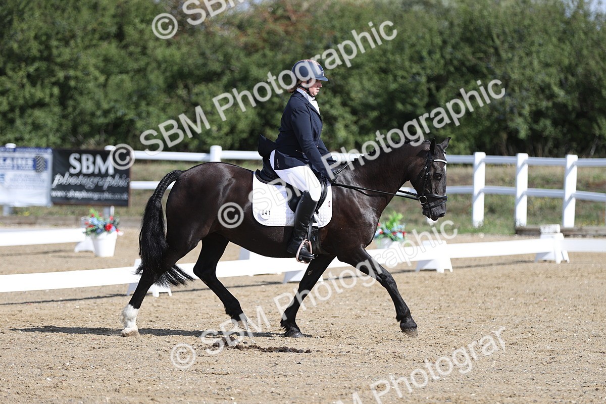 SBM_001251 - Class 2 - Intro 4 Champs - 9.44-10.38