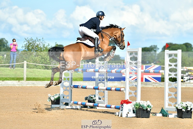 230720A-092936-01722 - Cls 1, 2 Star Small 1.30m