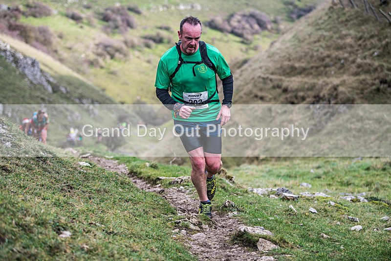 Litton-564 - Litton Christmas Cracker Fell Race (Limestone Series) Sunday 14th December 2025