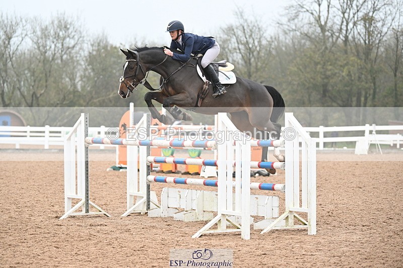 241102A-122335-04541 - SAT Cls 15 Foxhunter and 1.20m Open
