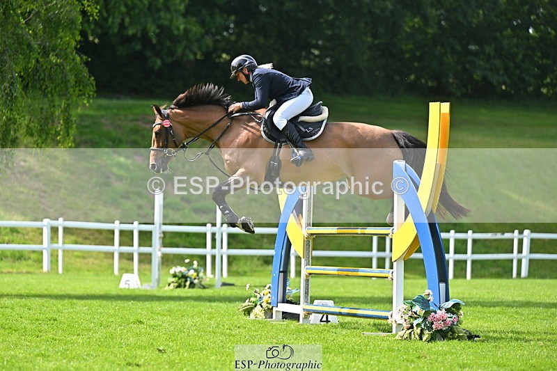 140626A-161832-00193 - Cld 46 Snr 1m 10 Grand Prix