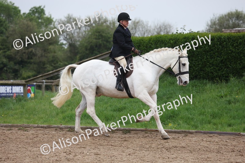 20260504-1105 - Class 14 - Cob and Hunter