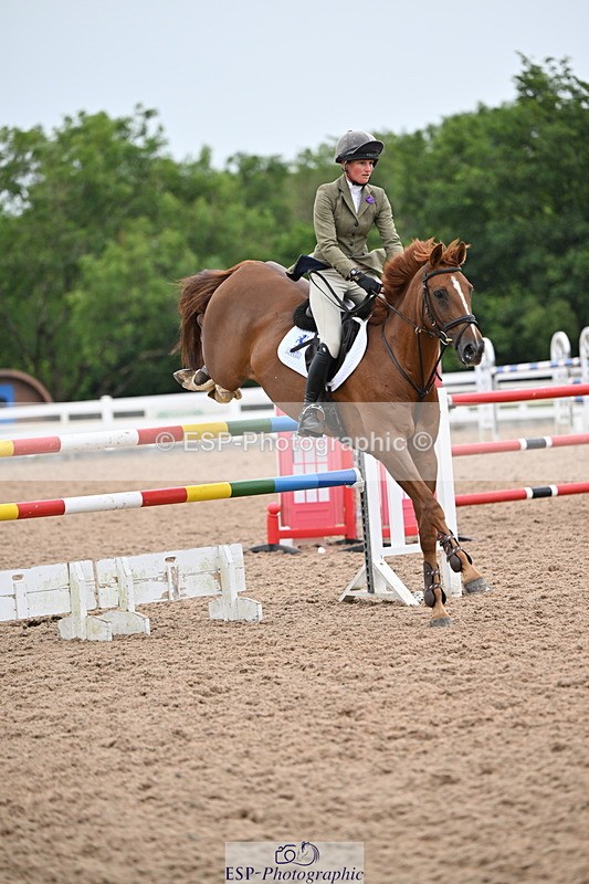 240703A-132339-00472 - Cls 05 Snr Fox & 1.20 Open