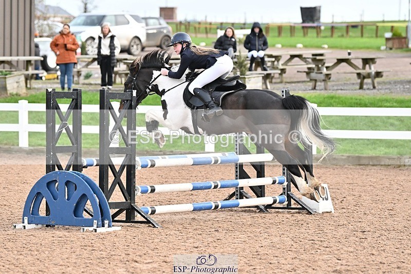 241117X-092820-03259 - Cls 05s A&B Pony Brit Nov & 80 Open