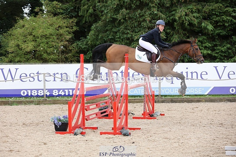 240711-124907-27323 - Cls 122 1.10m Amateur Quali