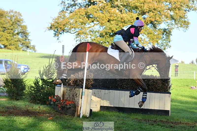 251025A-162011-22193 - H-601-Alexandra.Erskine.Scott