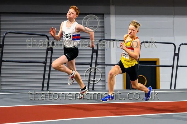 AgeInd25SAT-910991 - Track Male