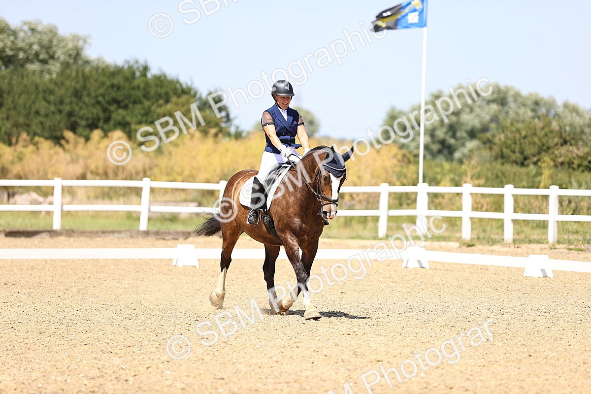 SBM_010681 - Novice 5 - 11.20-12.23