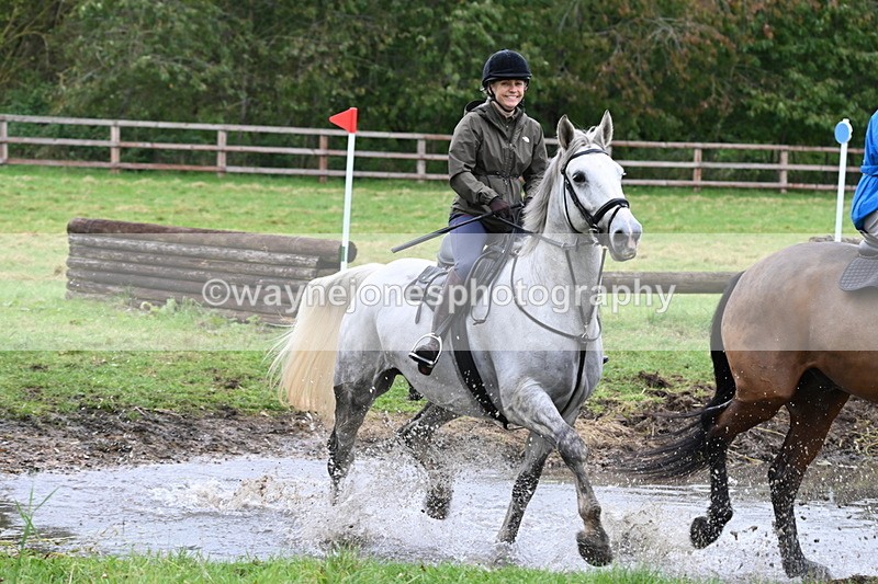 WJ6_6552 - Time at Photographer 12:41 to 13:05