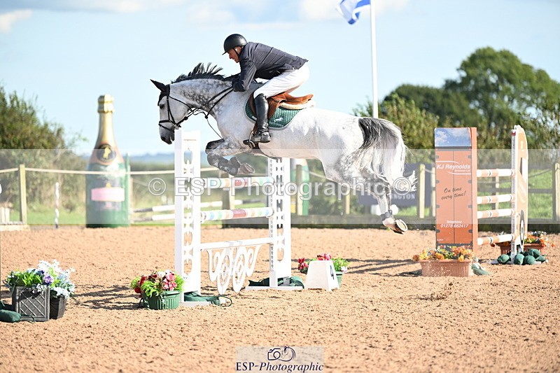 240913A-162511-05237 - Cls 18 National 1.40m Open