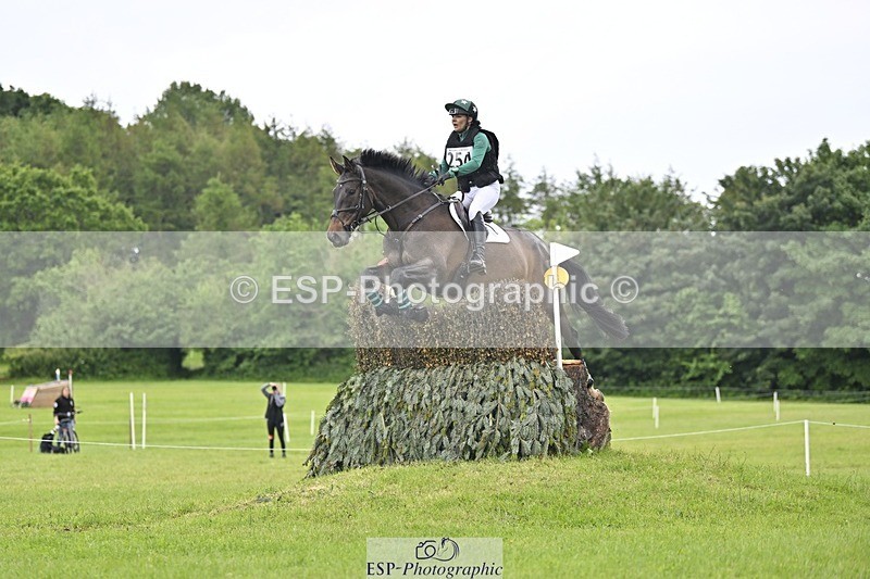 240525-161821-17023 - 254-KILBUNNY_RIOJA-Kate_Penny