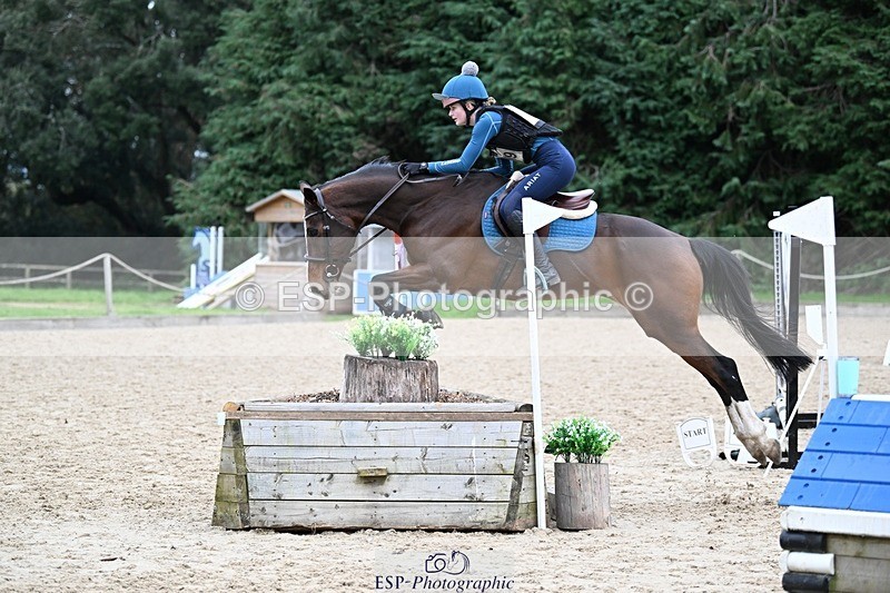 241116-105456-00698 - Cls 2 80-85cm Start to 11.30