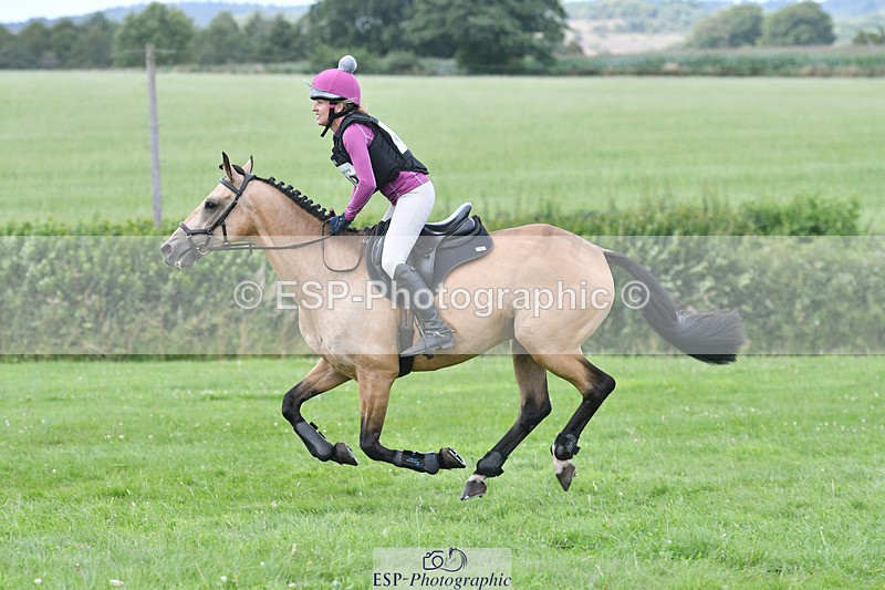 240804-162803-17400 - 619-Fiona_Lewis-BALLYANNY_BUTTONS