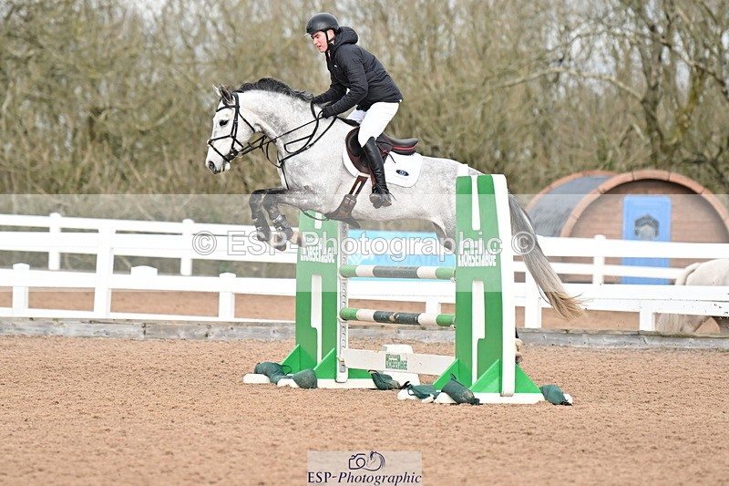 240224A-110850-03329 - Cls 11 Snr 1.05m and 1.10m Open