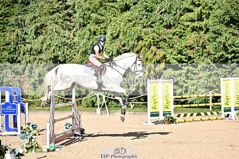 260906A-162256-04669 - Cls 24 Snr Foxhunter