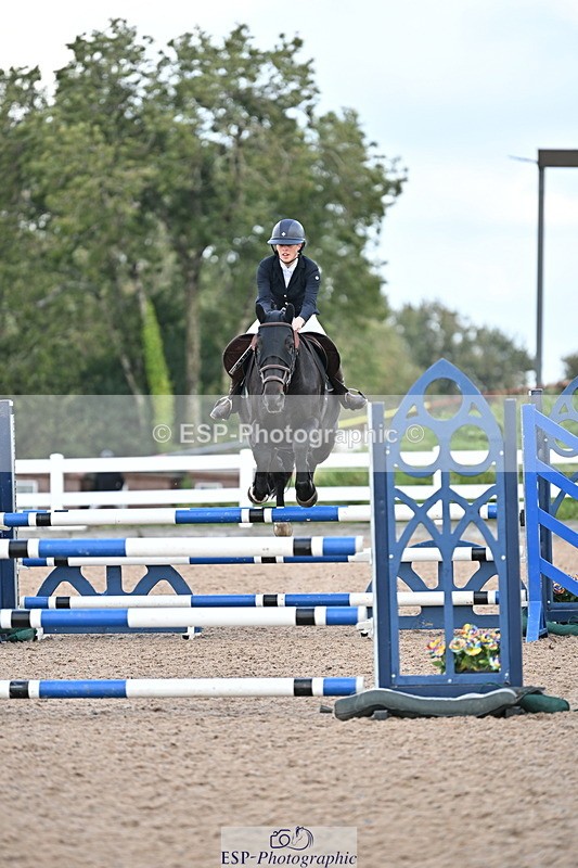 241005A-112558-03343 - SAT Cls 17 95cm Amateur Quali