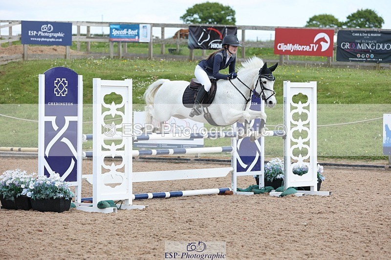250504-124355-02561 - Cls 5 Pony Foxhunter and 1.10m Open