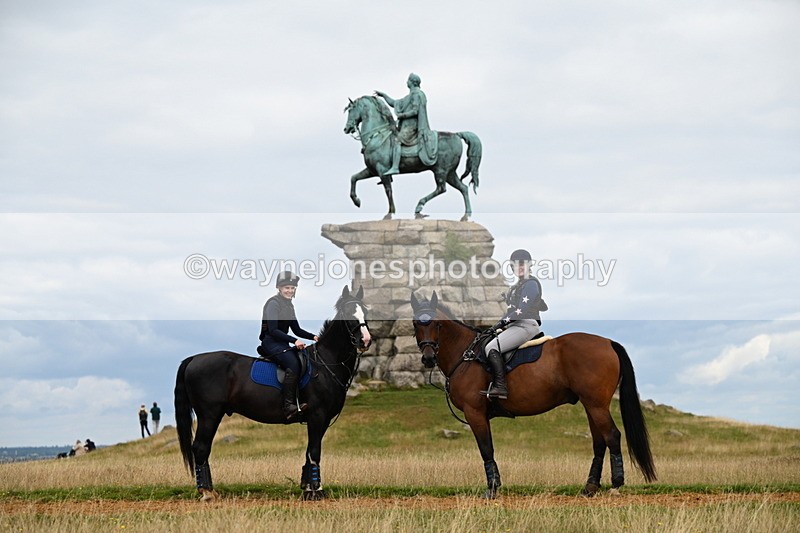 DSC_6346 - Time at Statue 12:17 to 12:44