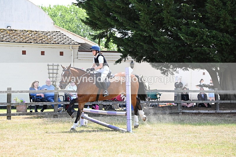 WJ6_5962 - Class 13 Novice 60cm