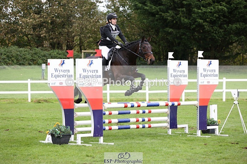 231022-133452-27773 - 503-JAGUAR.MAID-Isobel.Lole-TrotUp+SJ