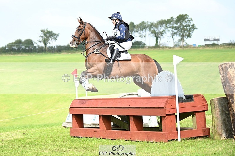 240831A-112010-00859 - 057-Bella.Balian-BEECHWOOD.JOEY