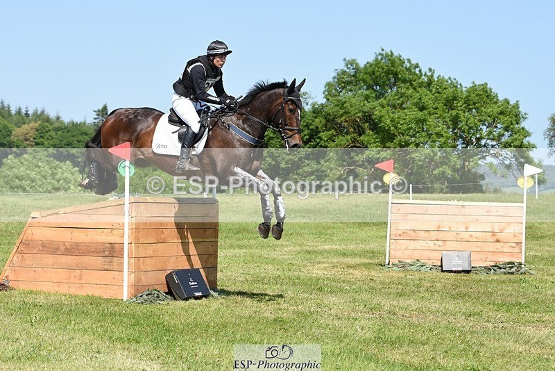 230527-151510-10071 - 353-THE_RIPPER-Bundy_Philpott-XC