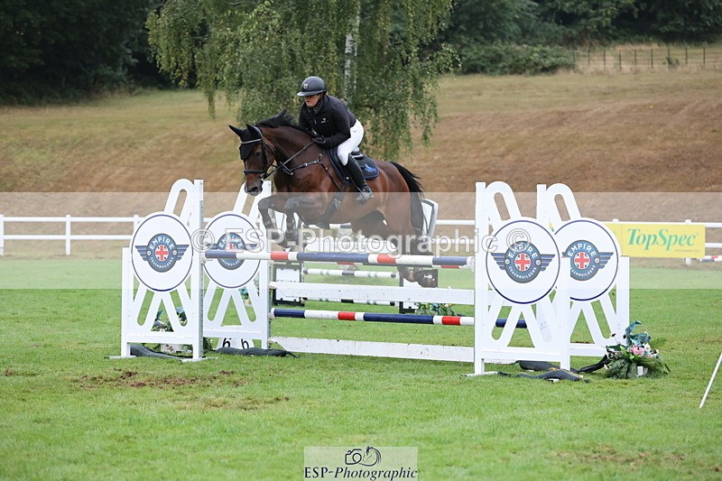 250830A-150503-07197 - Cls 16 Snr Newcomers and 1.10m Open