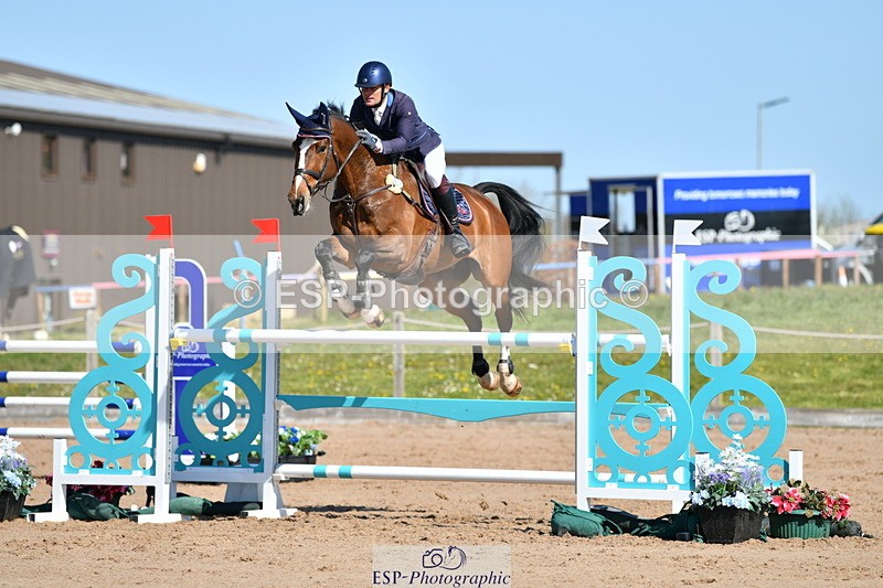 240420A-105547-10494 - Cls 23, 1 Star Gold Tour 1.30m